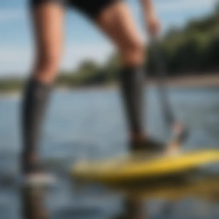 Comparison of different styles of knee pads for paddle boarding